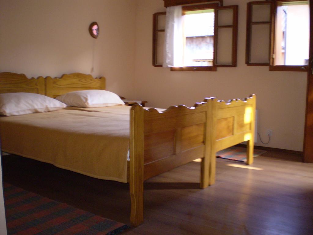 Apartments Iza Na Trem Čigoč Buitenkant foto